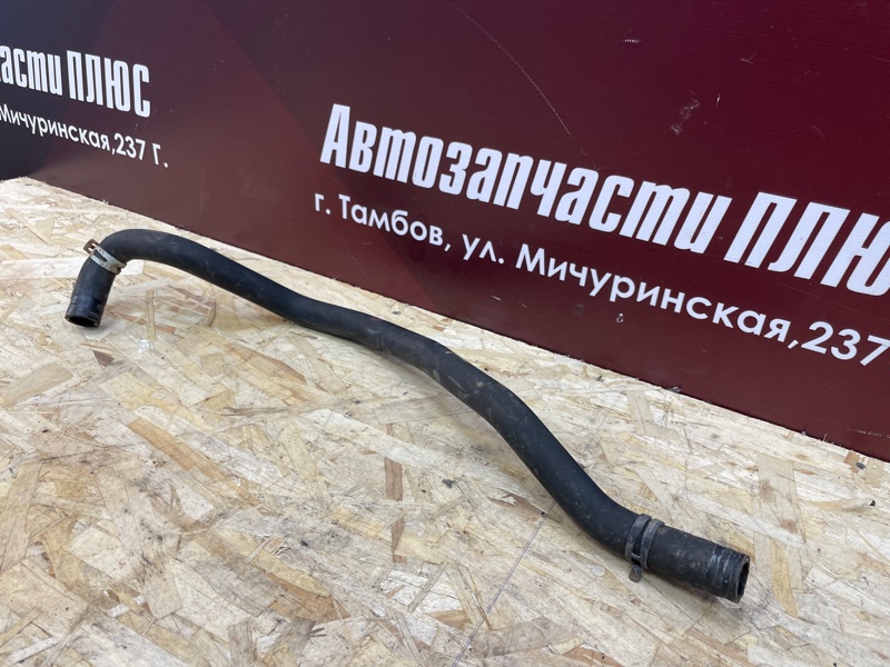 Патрубок отопителя