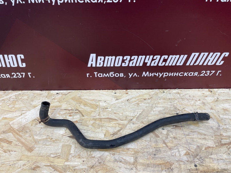 Патрубок отопителя