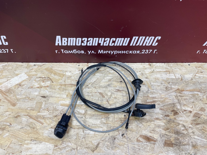 Трос замка капота