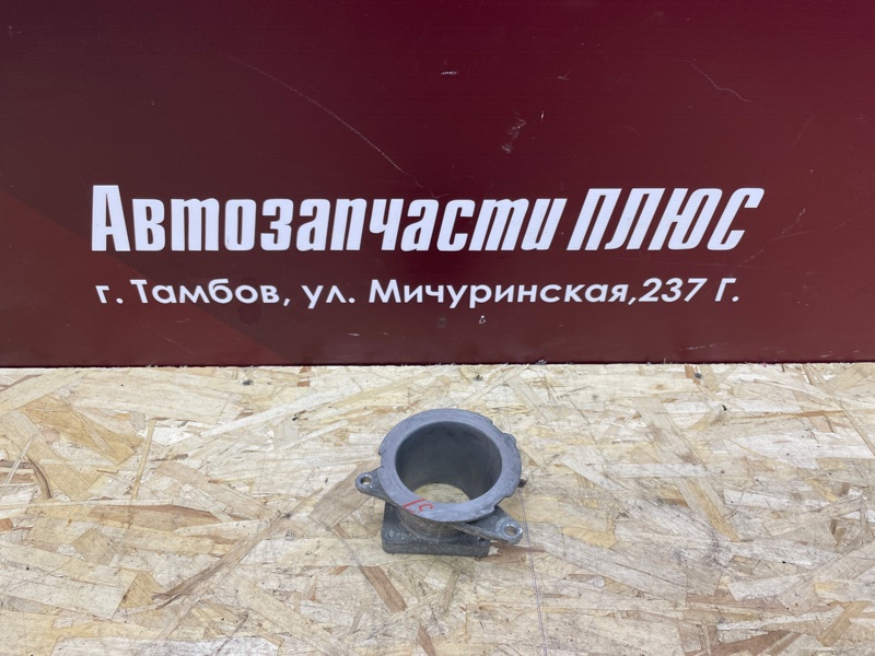 Фланец дроссельной заслонки