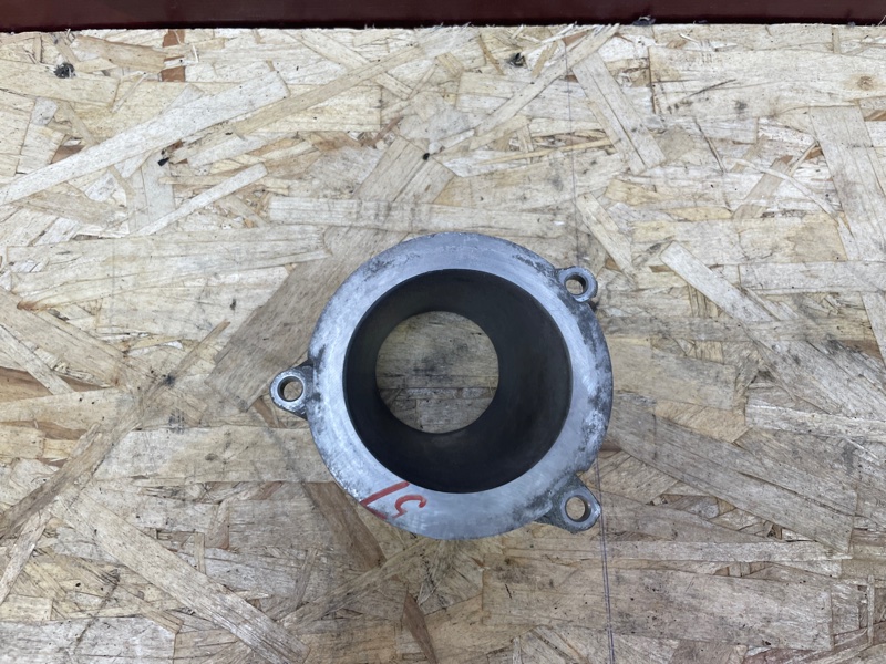 Фланец дроссельной заслонки