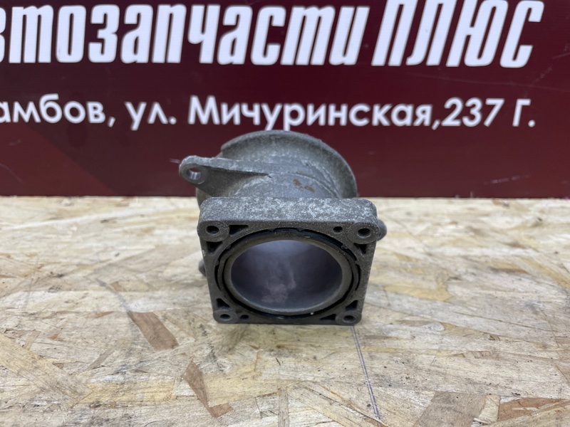 Фланец дроссельной заслонки