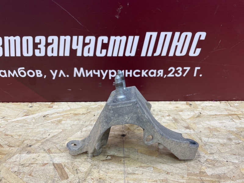 Кронштейн кпп