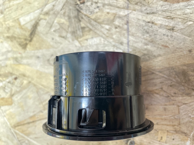 Воздушный дефлектор салона