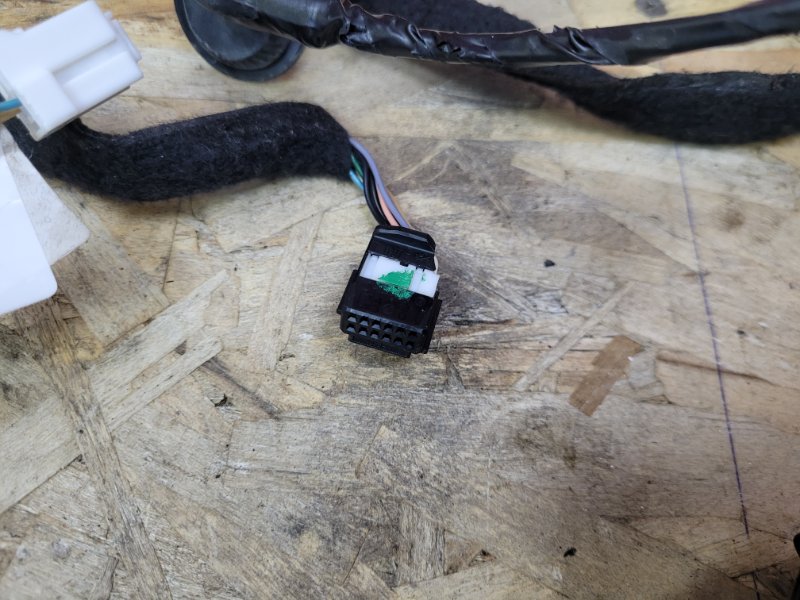 Проводка      двери