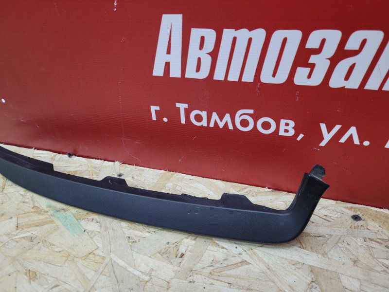 Планка под фару