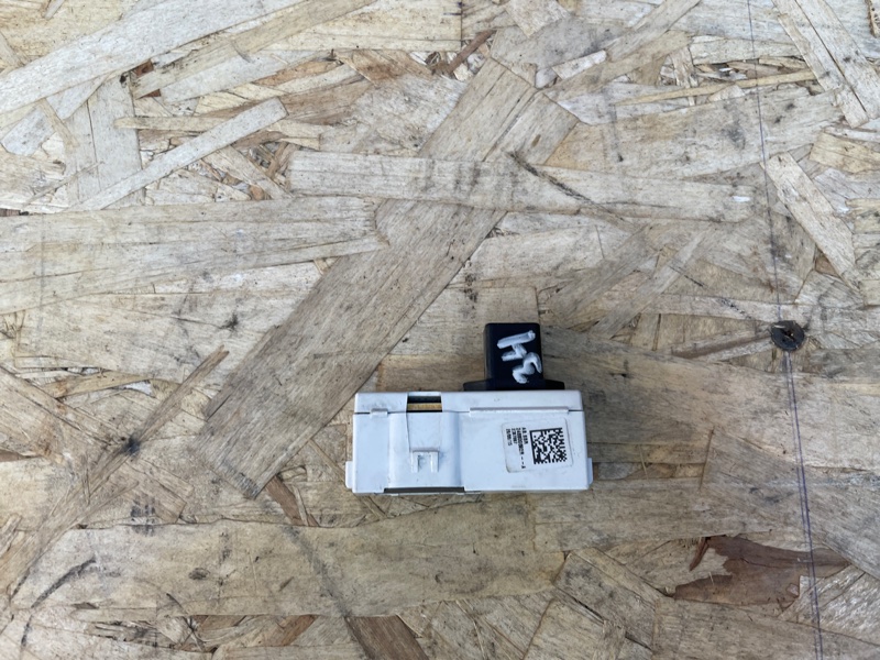 Датчик ремня безопасности