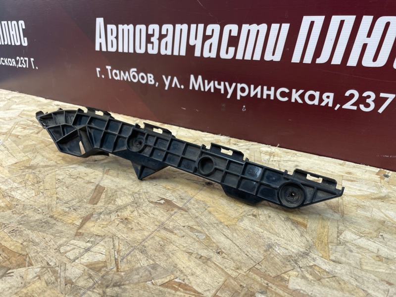 Кронштейн бампера