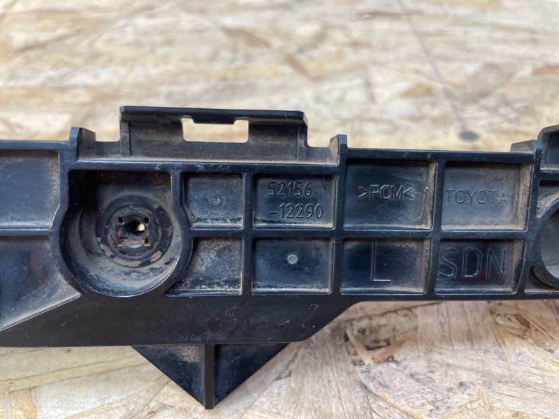 Кронштейн бампера