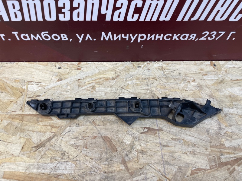 Кронштейн бампера