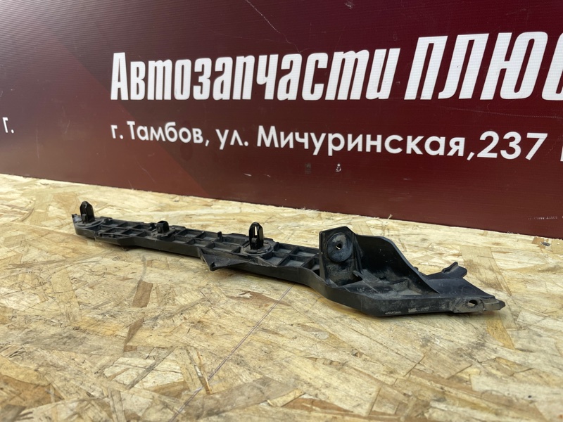 Кронштейн бампера