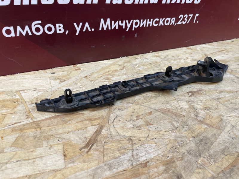 Кронштейн бампера