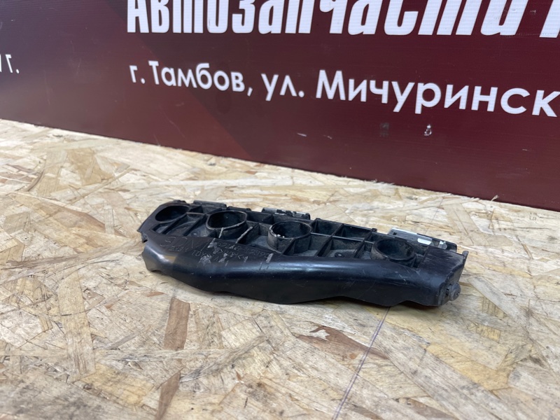 Кронштейн бампера