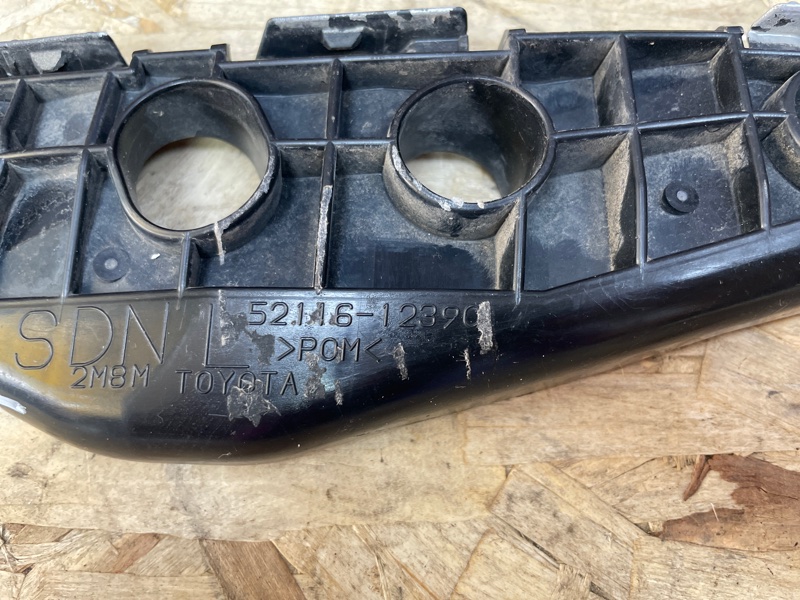 Кронштейн бампера