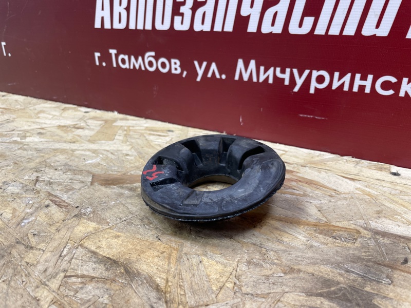 Верхняя опора    пружины