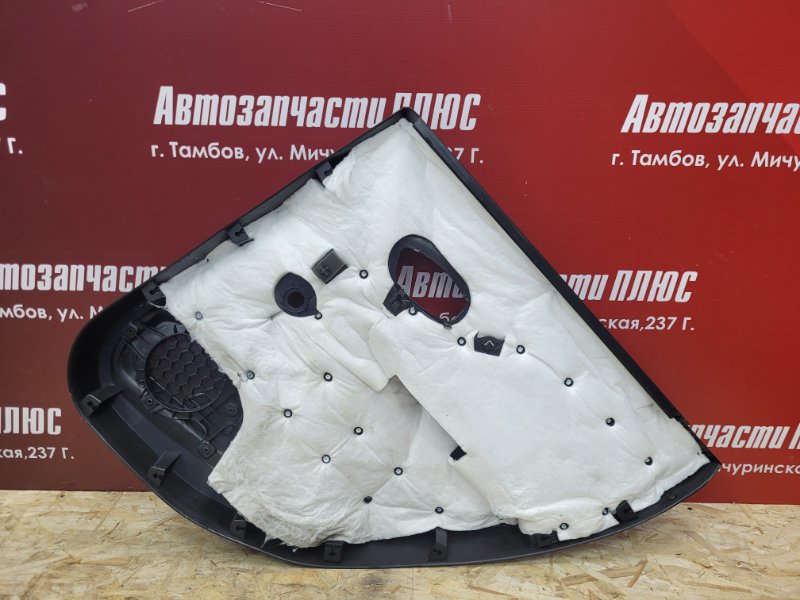 Обшивка боковой двери