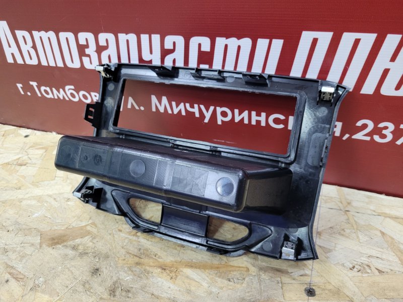 Рамка магнитолы