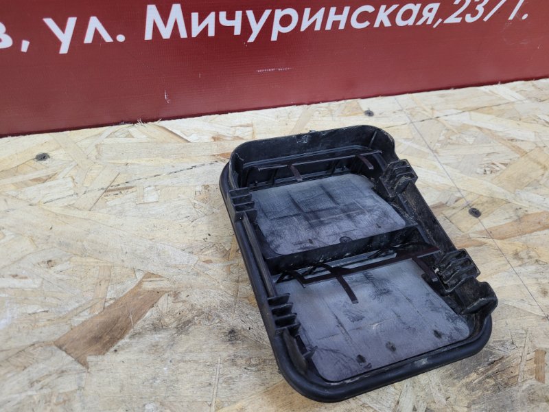 Клапан вентиляции салона