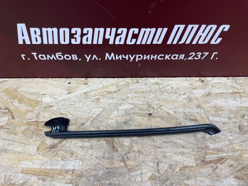 Уплотнитель двери