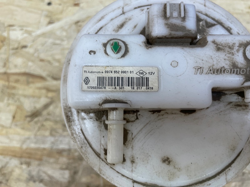 Бензонасос