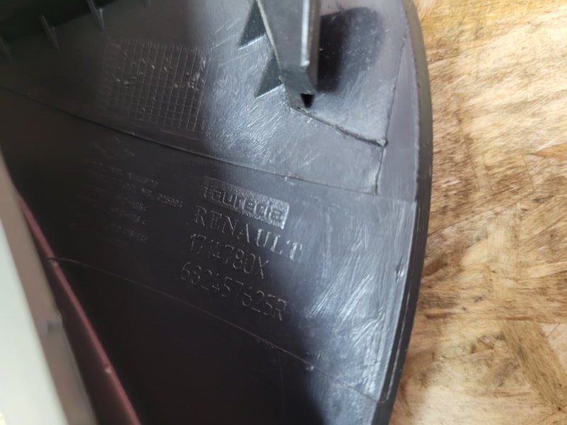 Накладка торпедо