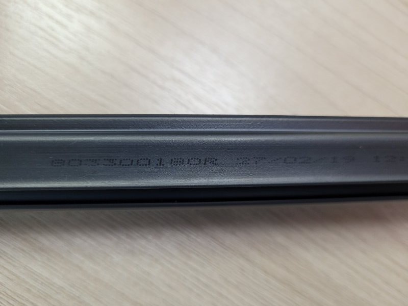 Уплотнитель стекла двери внутренний