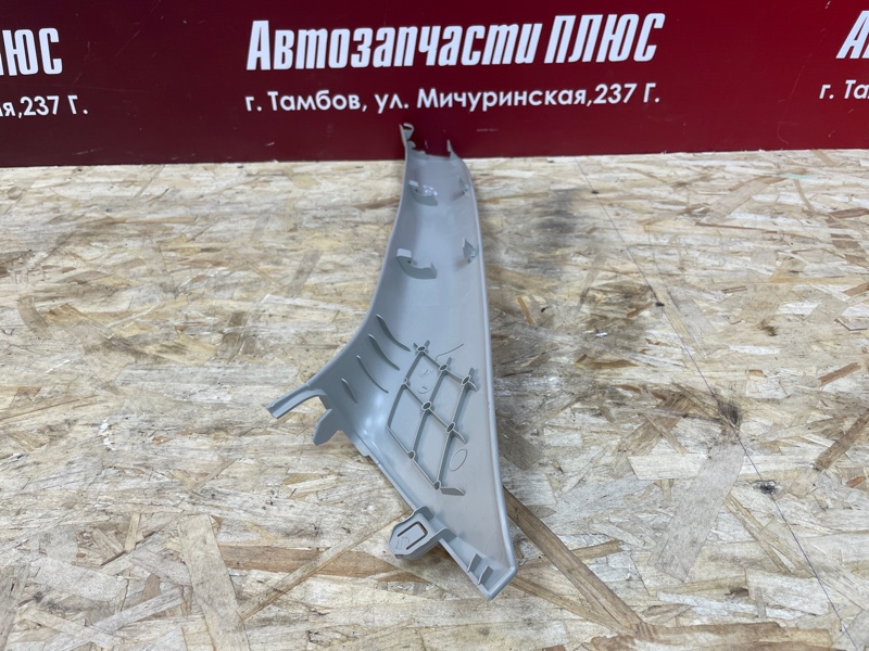 Обшивка стойки