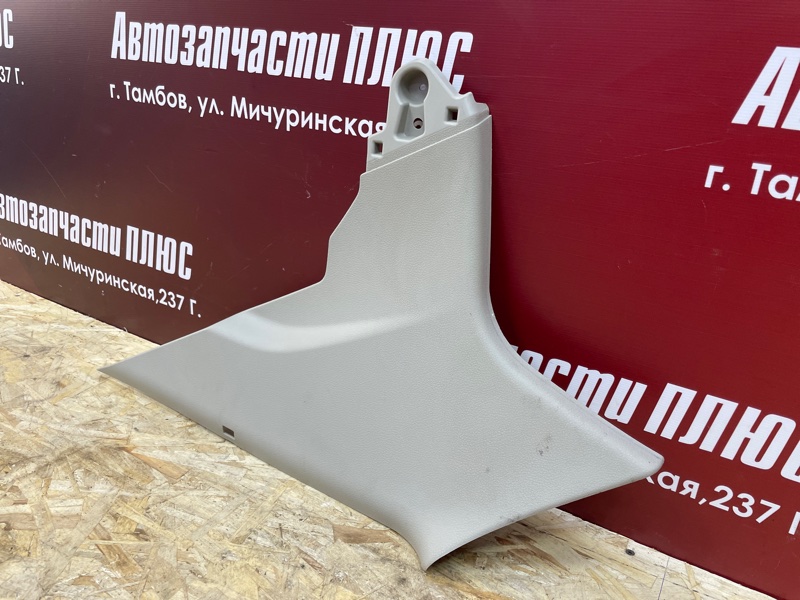 Обшивка стойки