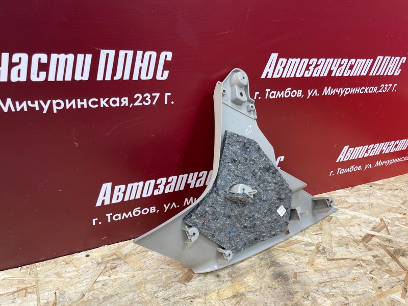 Обшивка стойки