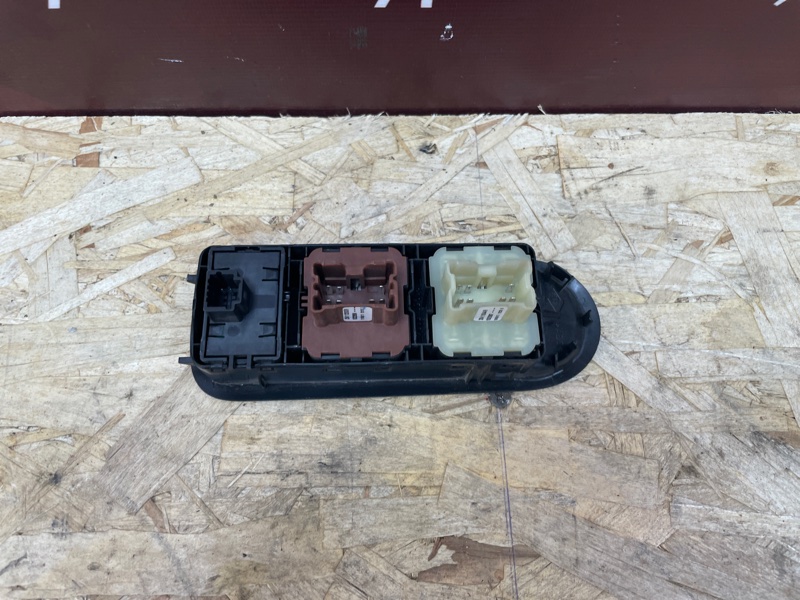 Блок стеклоподъемников