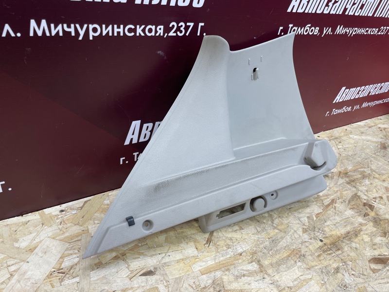 Обшивка стойки