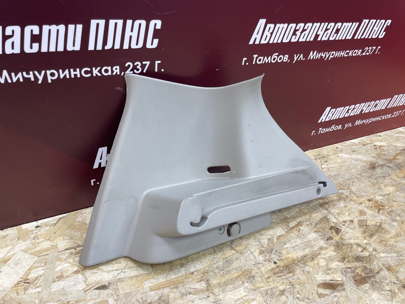 Обшивка стойки