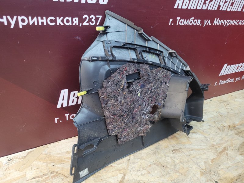 Обшивка стойки