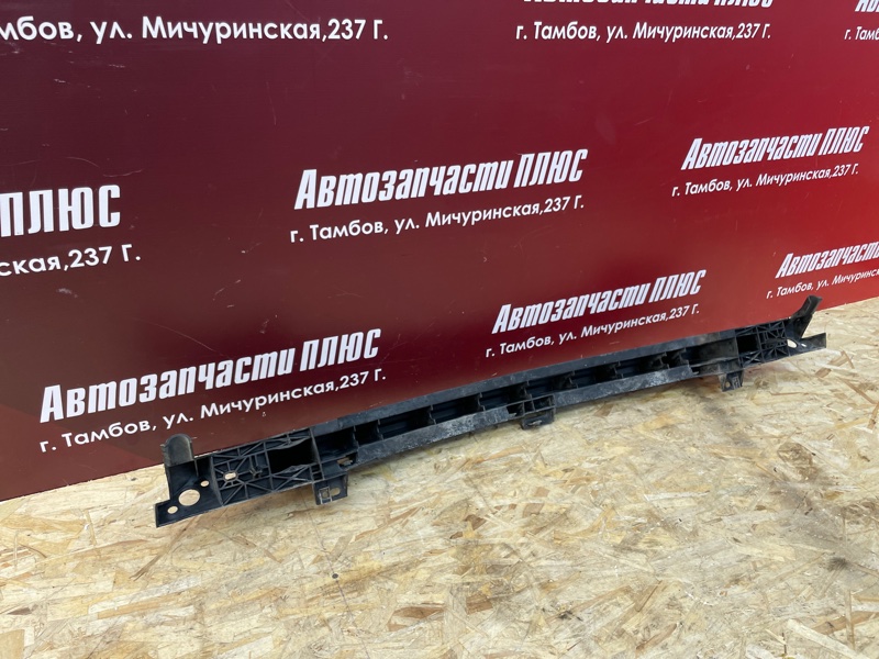 Усилитель бампера