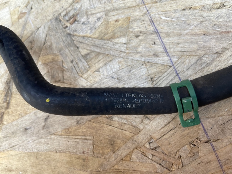 Шланг расширительного бачка