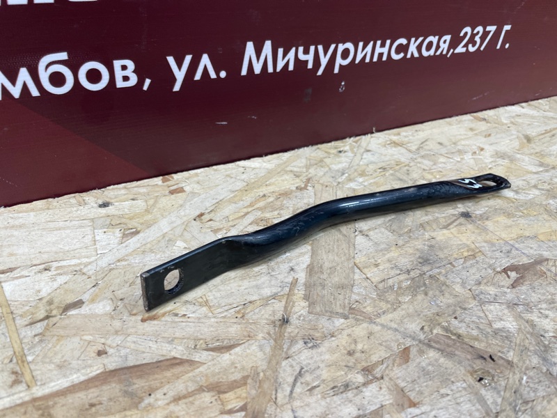 Кронштейн подрамника