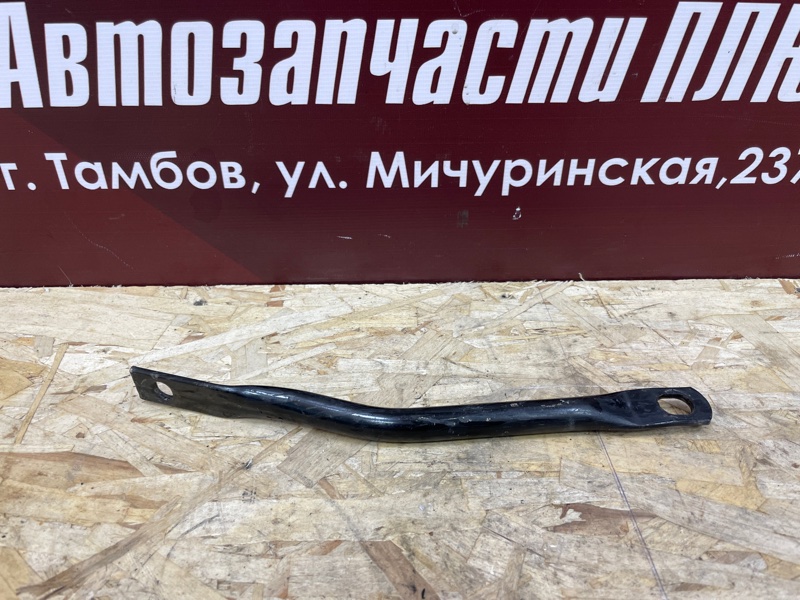 Кронштейн подрамника