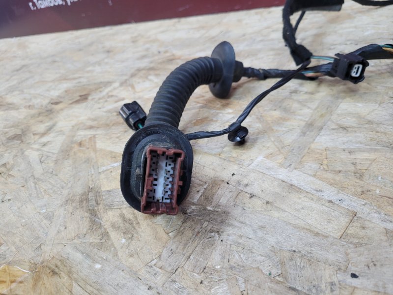 Проводка      двери