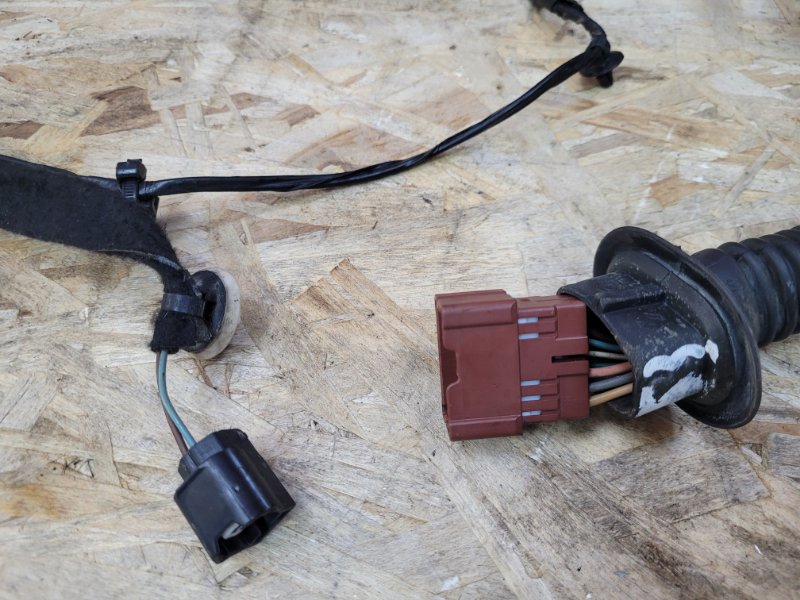 Проводка двери