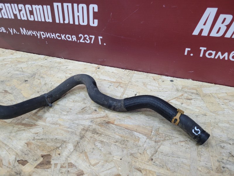 Патрубок отопителя