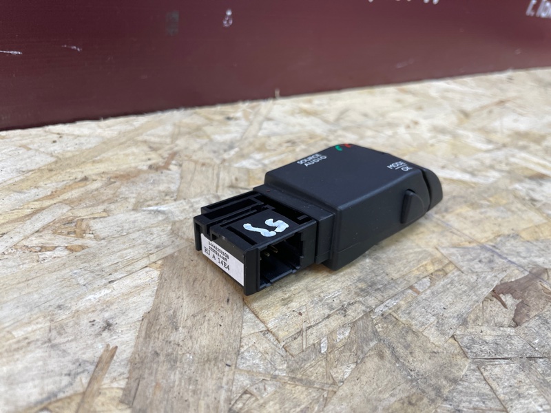 Джойстик управления магнитолой