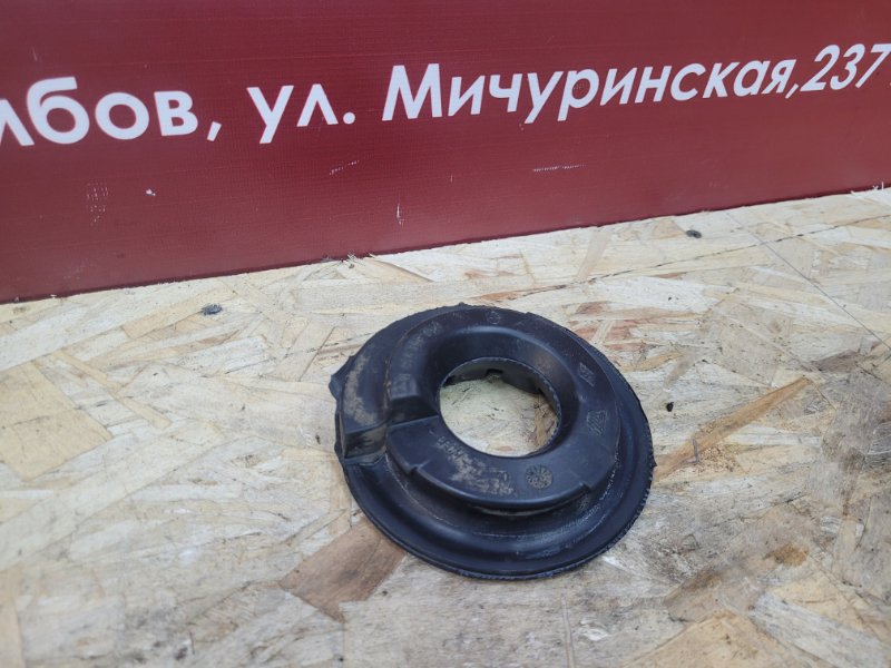 Верхняя опора    пружины