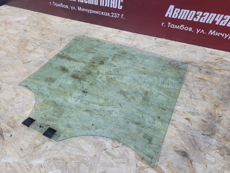 Стекло двери