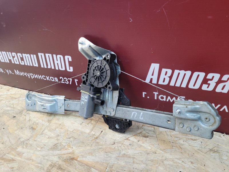 Стеклоподъемник    двери