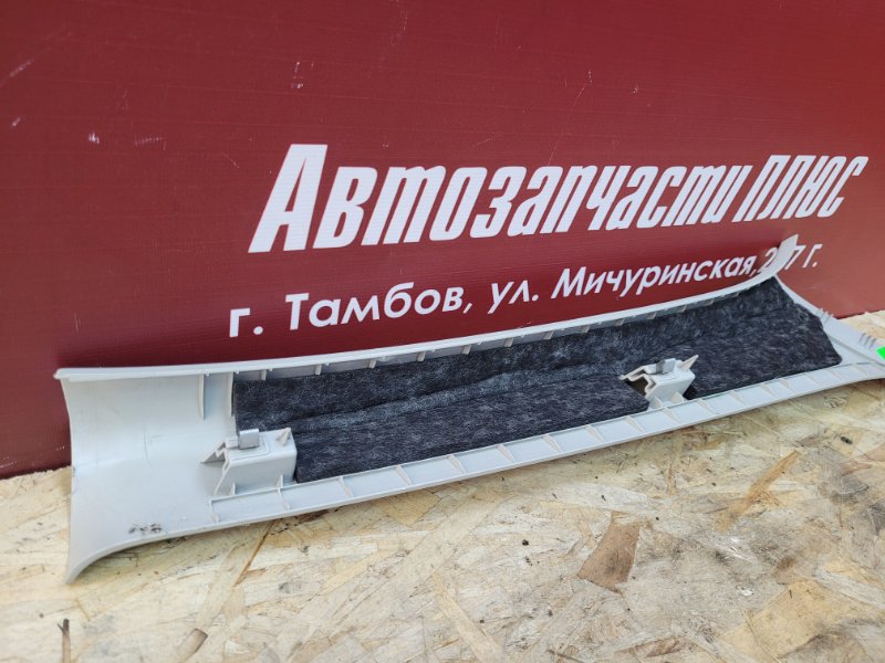 Обшивка стойки