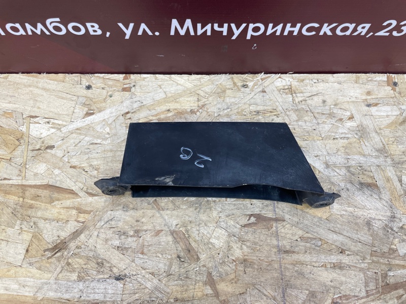 Кронштейн бампера