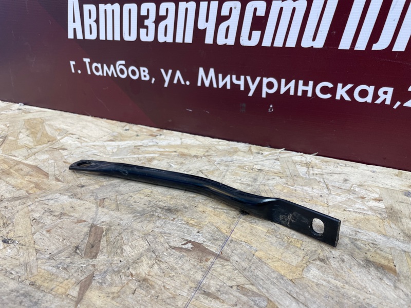 Кронштейн подрамника