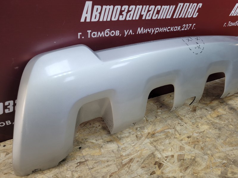 Накладка бампера