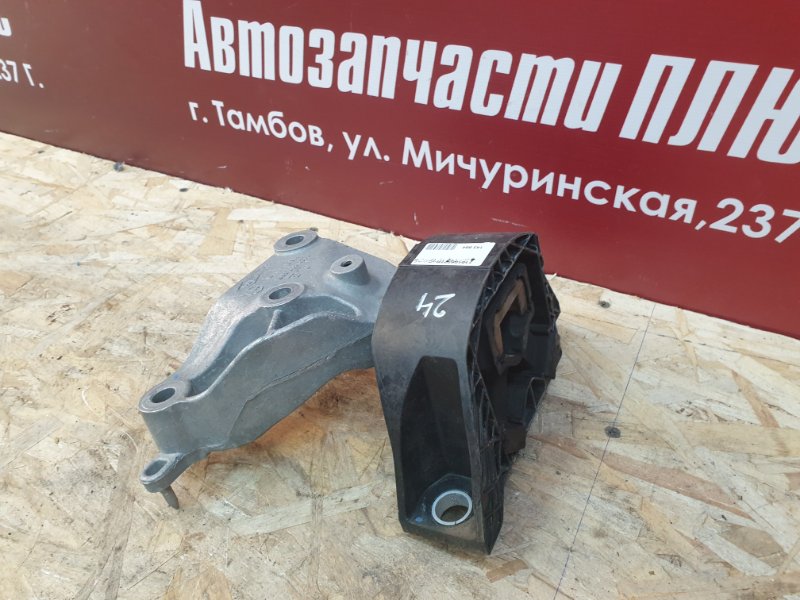 Опора двигателя