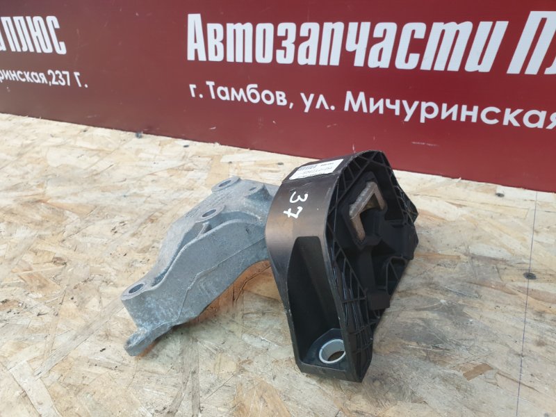 Опора двигателя